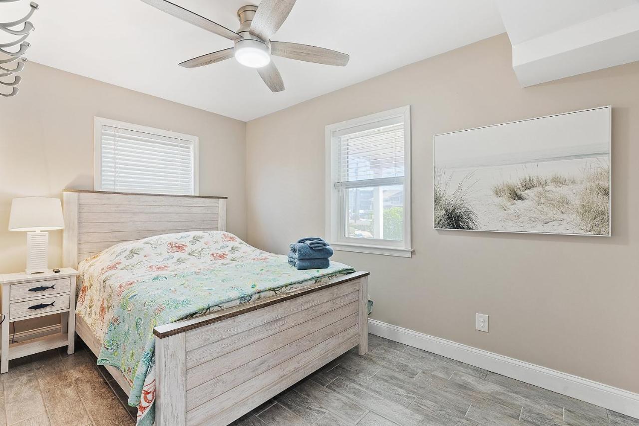 Spectacular 3 Bedroom Condo One Block To The Beach Brigantine Exterior photo