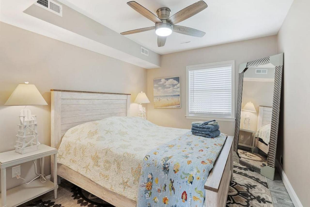 Spectacular 3 Bedroom Condo One Block To The Beach Brigantine Exterior photo